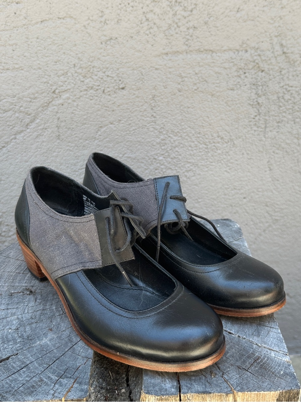 Samantha Pleet Black and Gray Leather & Canvas Lace-Up Heels